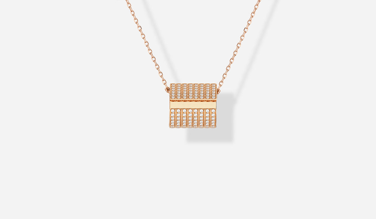 MONUMENT PENDANT
