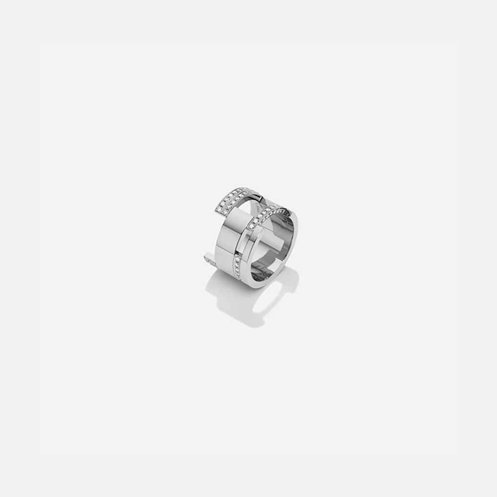 C RING / White Gold